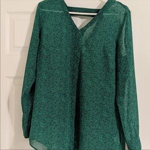 Cabi bountiful green and navy print blouse